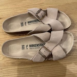 Siena Birkenstock- Light Rose Shimmer Suede